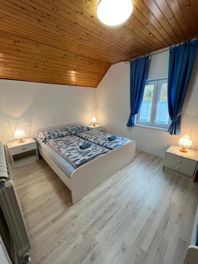 Apartmaji In Sobe Cuder Hotel Soča Kamer foto